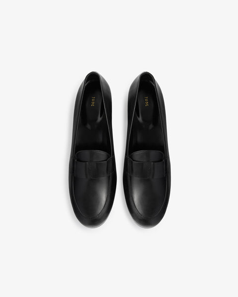 Adel Loafer in Black Leather