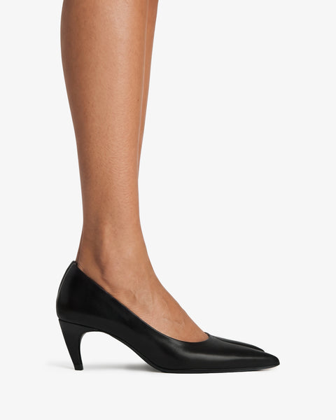 Blade Pump in Black Nappa Leather