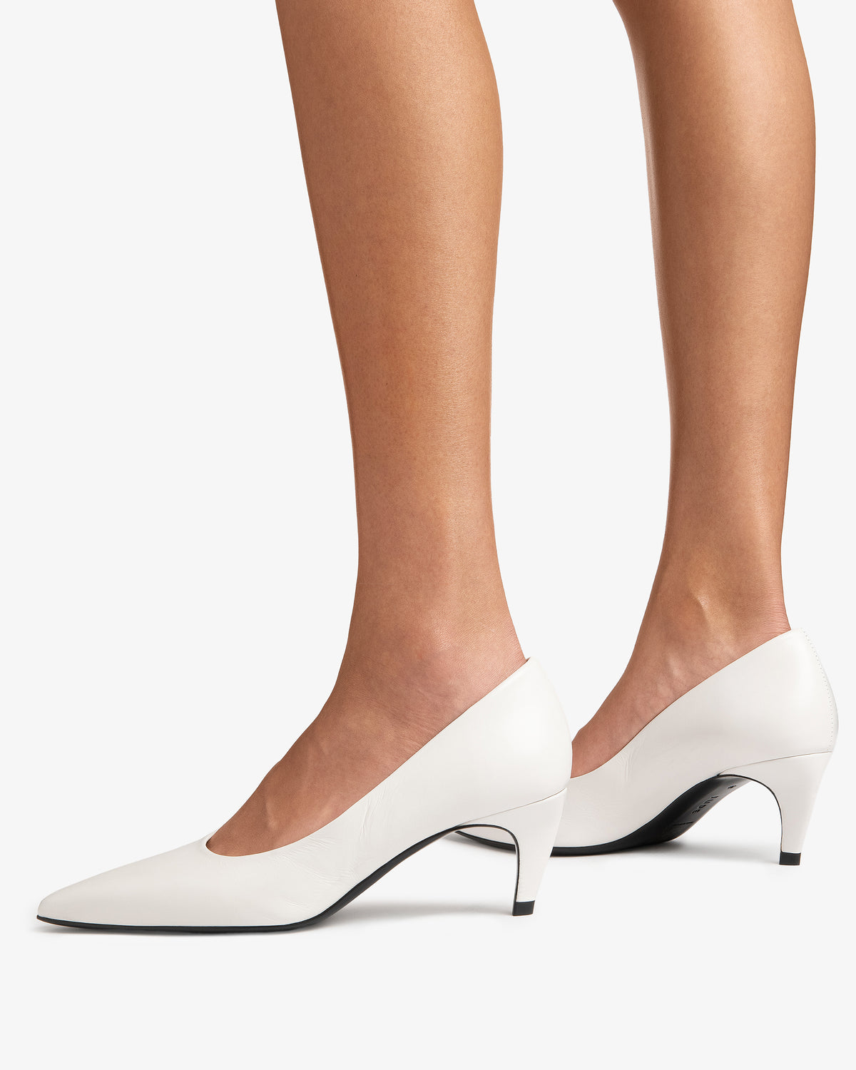 Blade Pump White Creased Leather