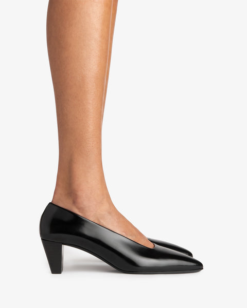 Bonnie Pump Black Brushed Leather
