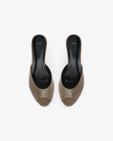 Cave Mule Clay Brown Leather