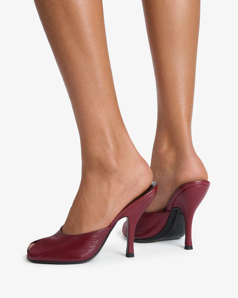Date Mule in Bordeaux Leather