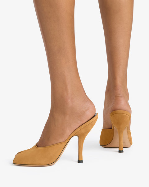 Date Mule Tan Nubuck Leather