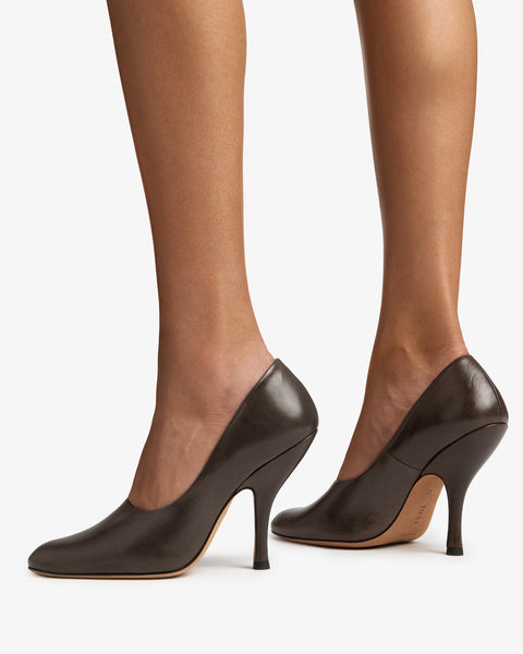 Date Pump Mocha Leather