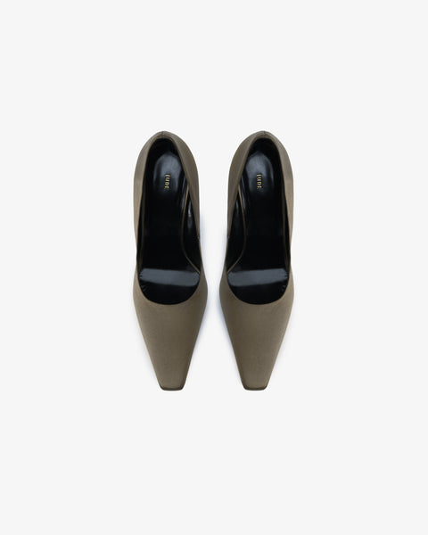 Fame Pump Khaki Silk