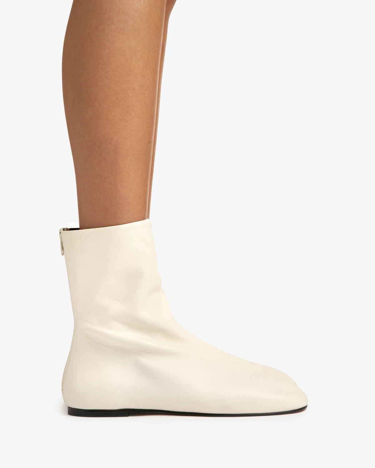 floor ankle boot in white leather