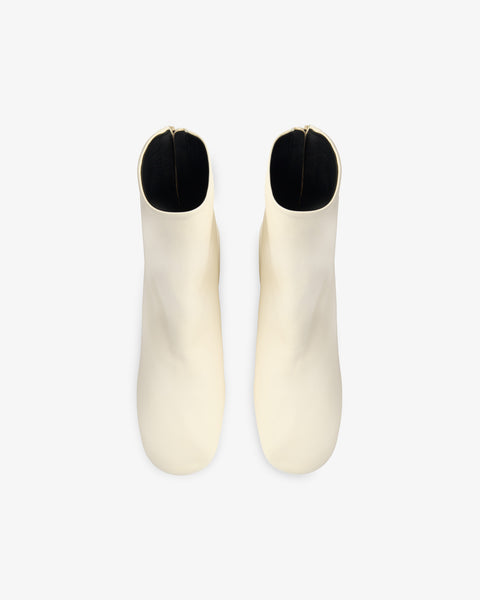 floor ankle boot in white leather