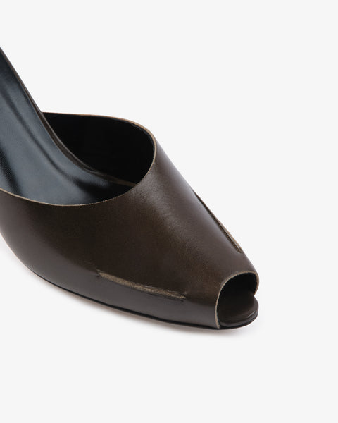 Gild Mule Mocha Leather