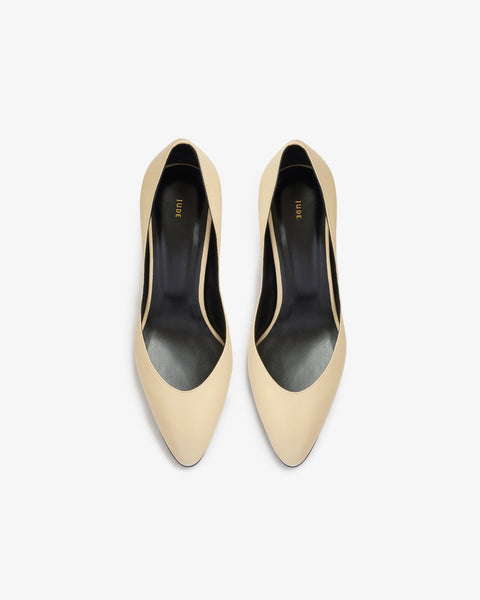 Haze Pump in Ivory Creased Leather