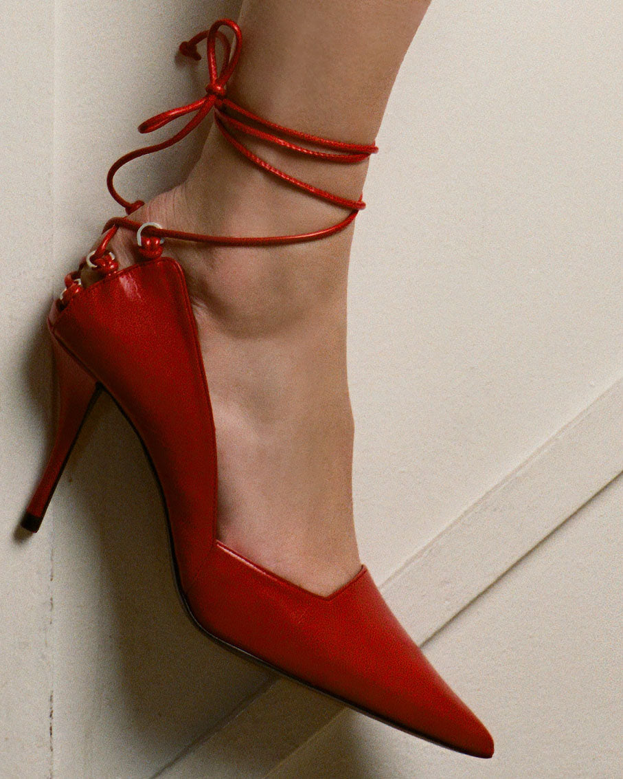 Scoop Pump Red Leather