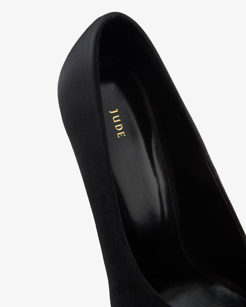 Kiss Pump Black Satin