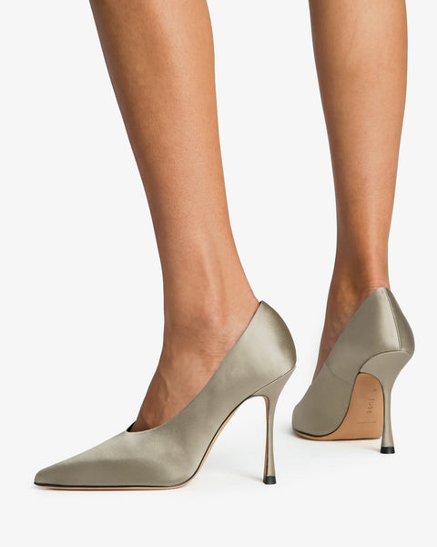 Kiss Pump Beige Gold Silk