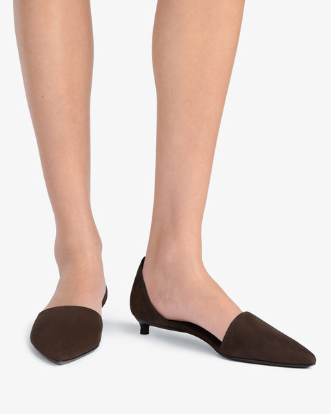 Pirrie Pump Brown Nubuck Leather
