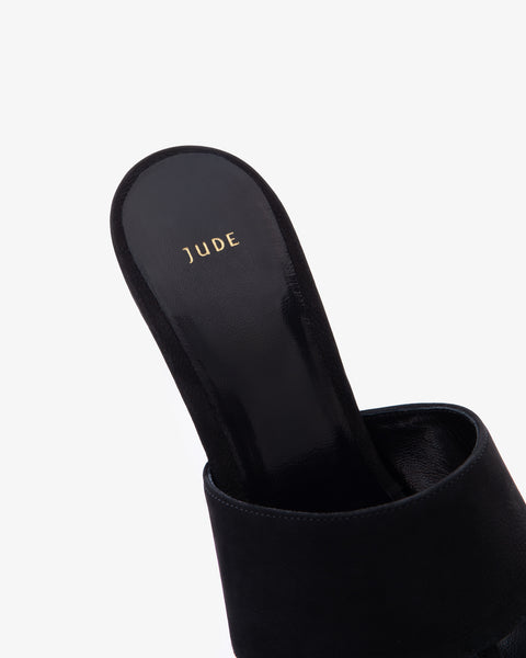 Snug Sandal Black Nubuck Leather