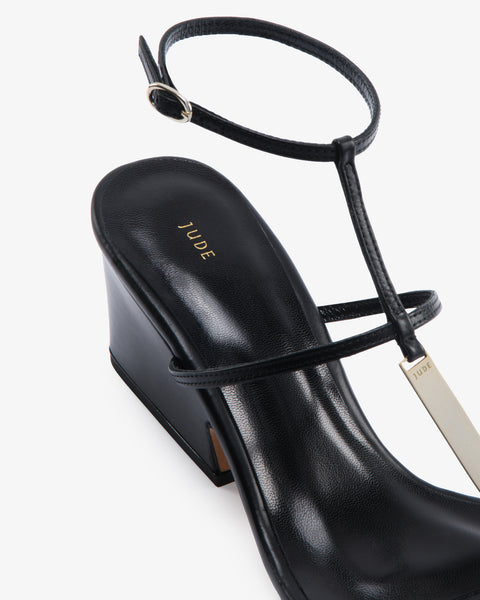 Solo Sandal Black Leather