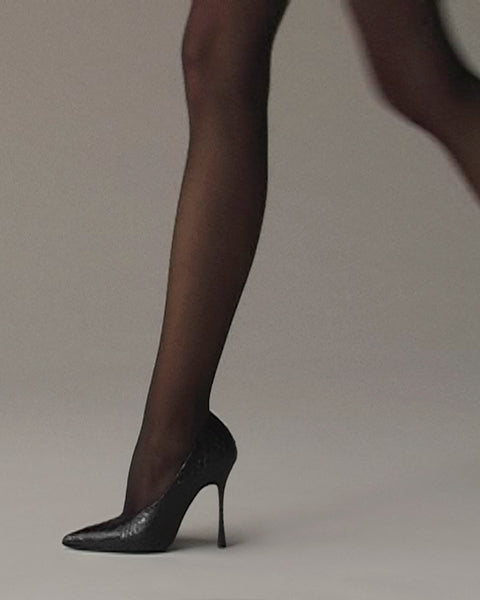 Kiss Pump Black Python Leather - Second Image