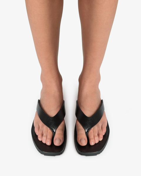 Vermelho Flat Black Leather
