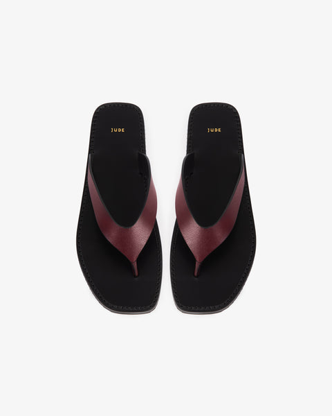 Vermelho Flat Bordeaux Leather