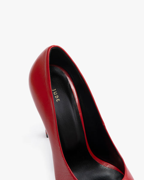 Fame Pump in Red Leather